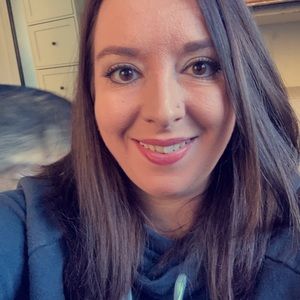 Meet your Posher, Posh